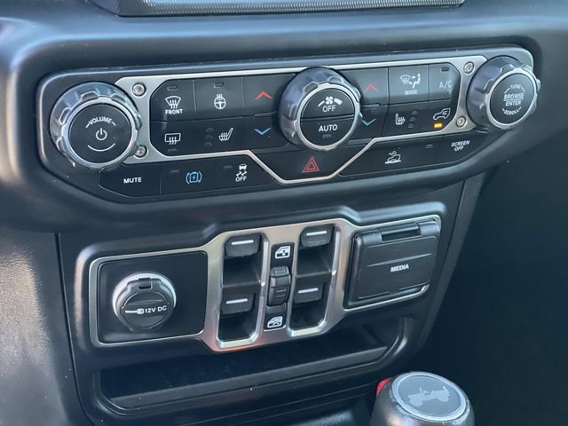 Used 2021 Jeep Wrangler Unlimited Sahara w/ Cold Weather Group image 17