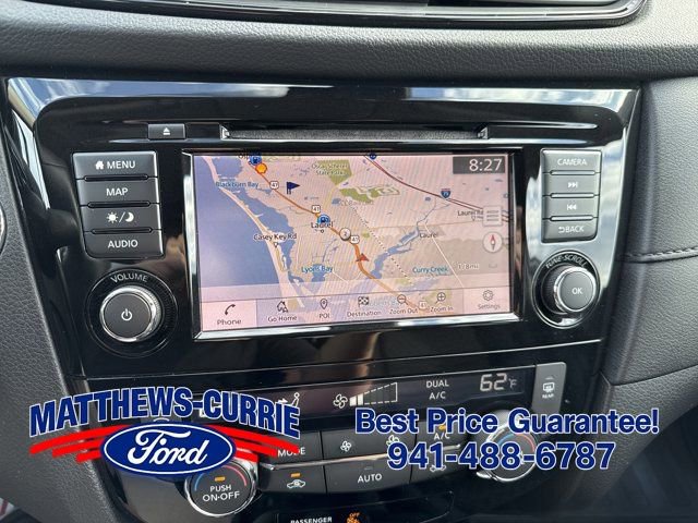 Used 2019 Nissan Rogue SV w/ Premium Package FWD image 18