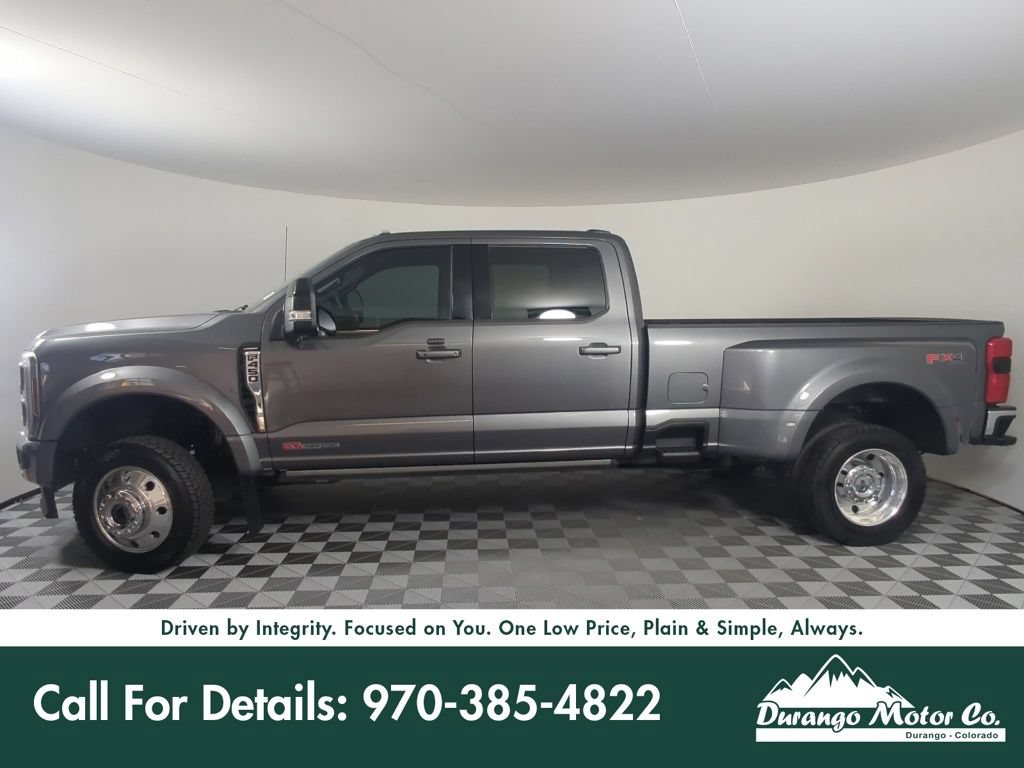 Certified 2025 Ford F450 Lariat w/ Lariat Ultimate Package AWD/4WD image 3