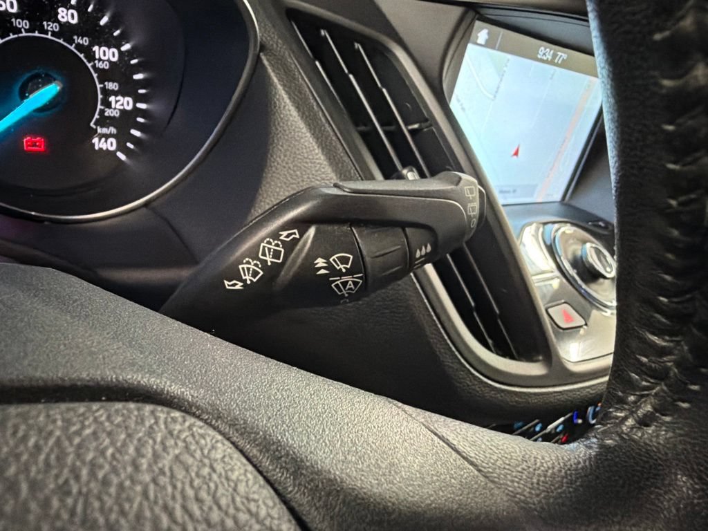 Certified 2019 Ford Escape Titanium AWD/4WD image 22