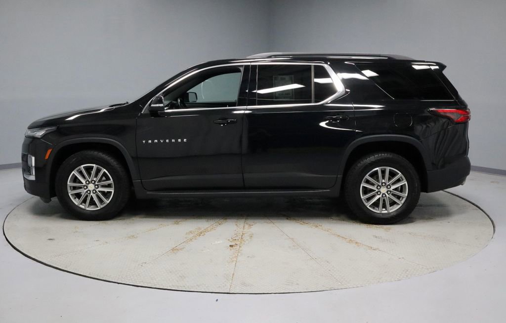 Used 2022 Chevrolet Traverse LT AWD/4WD image 8