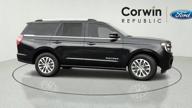 Certified 2025 Ford Expedition Platinum AWD/4WD image 7