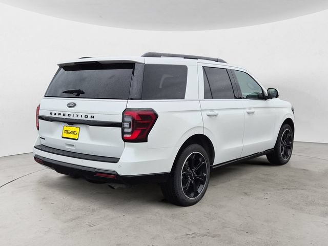 Certified 2024 Ford Expedition Limited AWD/4WD image 5