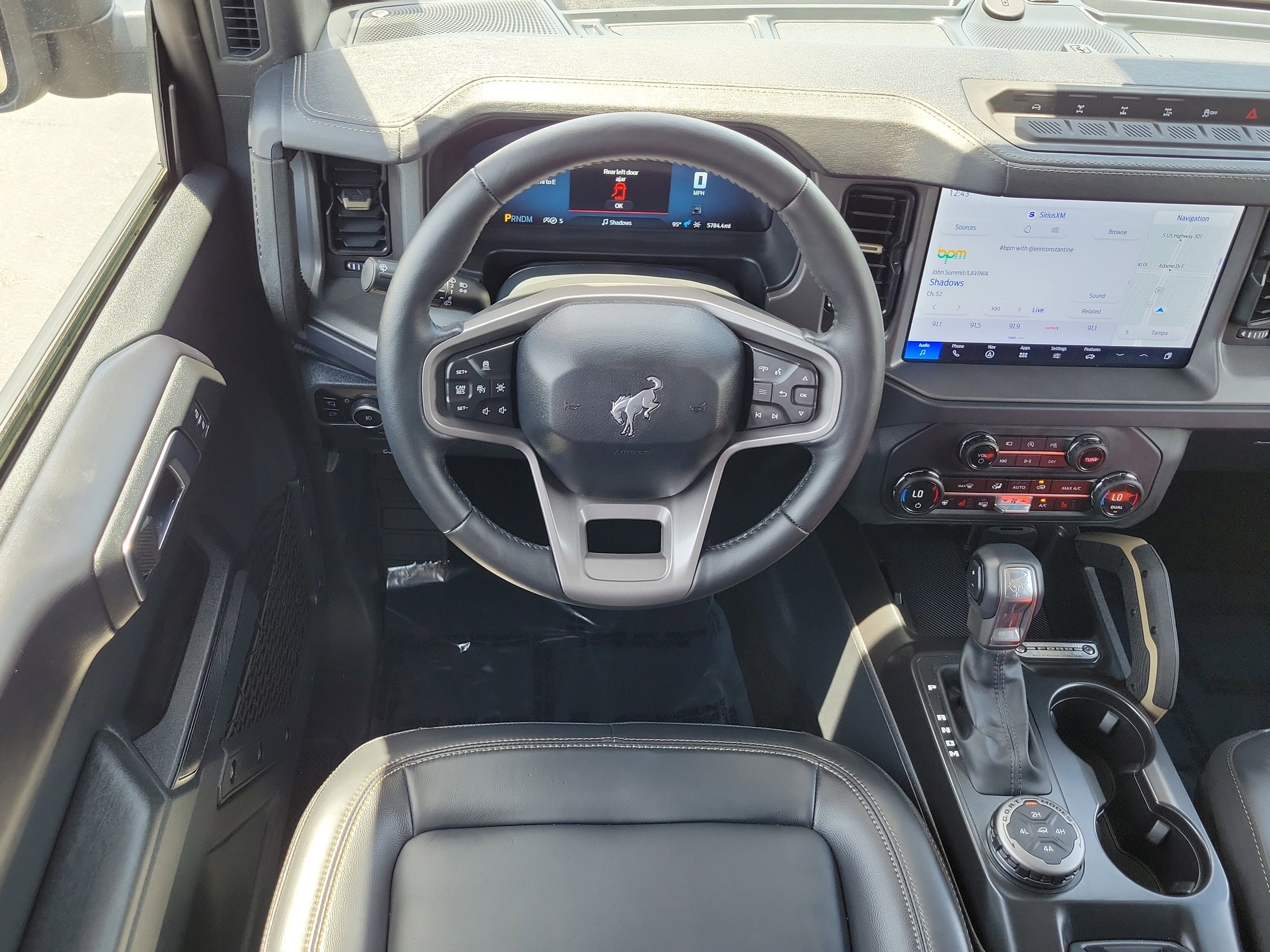 Certified 2025 Ford Bronco Badlands AWD/4WD image 16