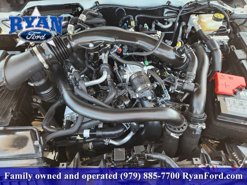 Certified 2025 Ford Bronco Raptor w/ Interior Carbon Fiber Pack AWD/4WD image 20