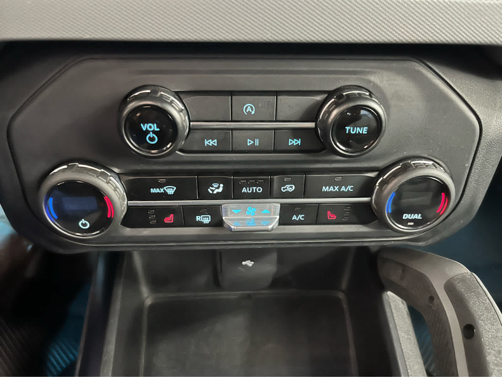 Certified 2023 Ford Bronco Big Bend AWD/4WD image 30