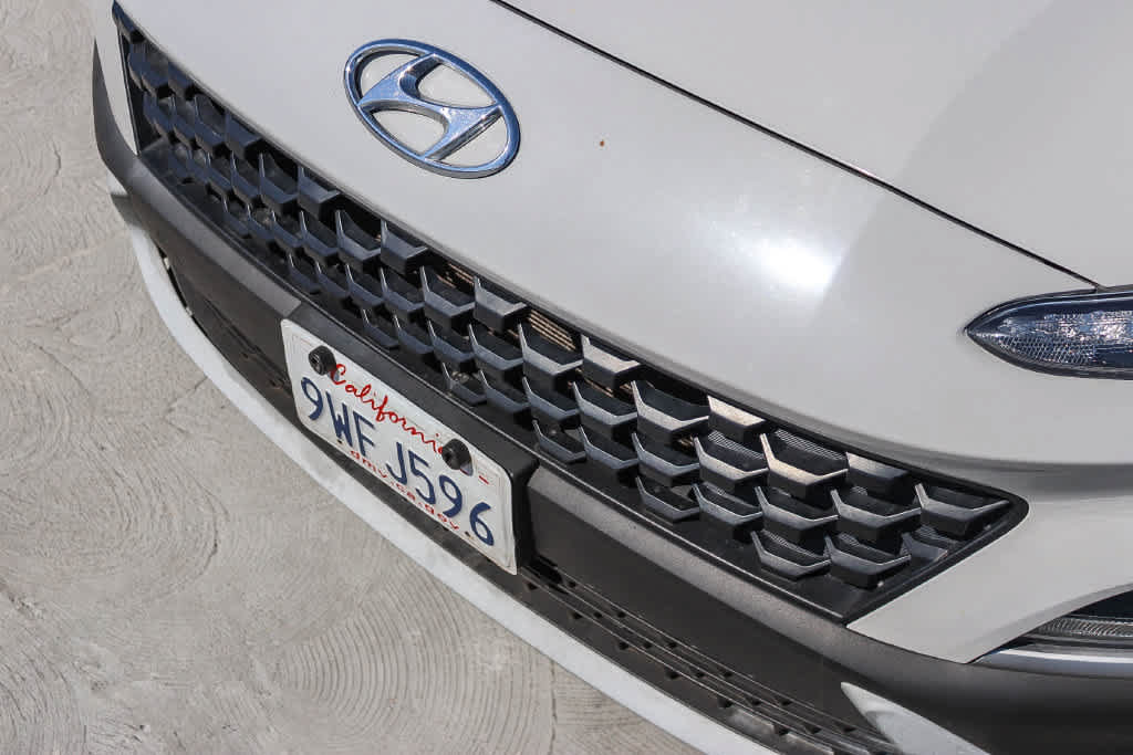 Used 2023 Hyundai Kona SEL AWD/4WD image 8