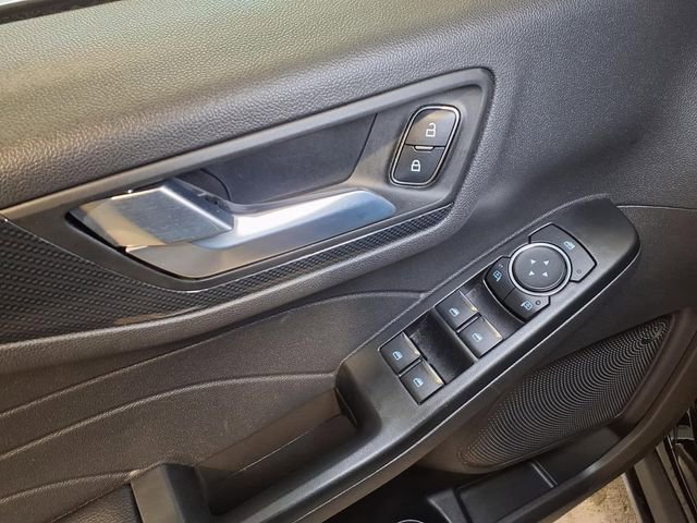 Certified 2025 Ford Escape ST-Line FWD image 19