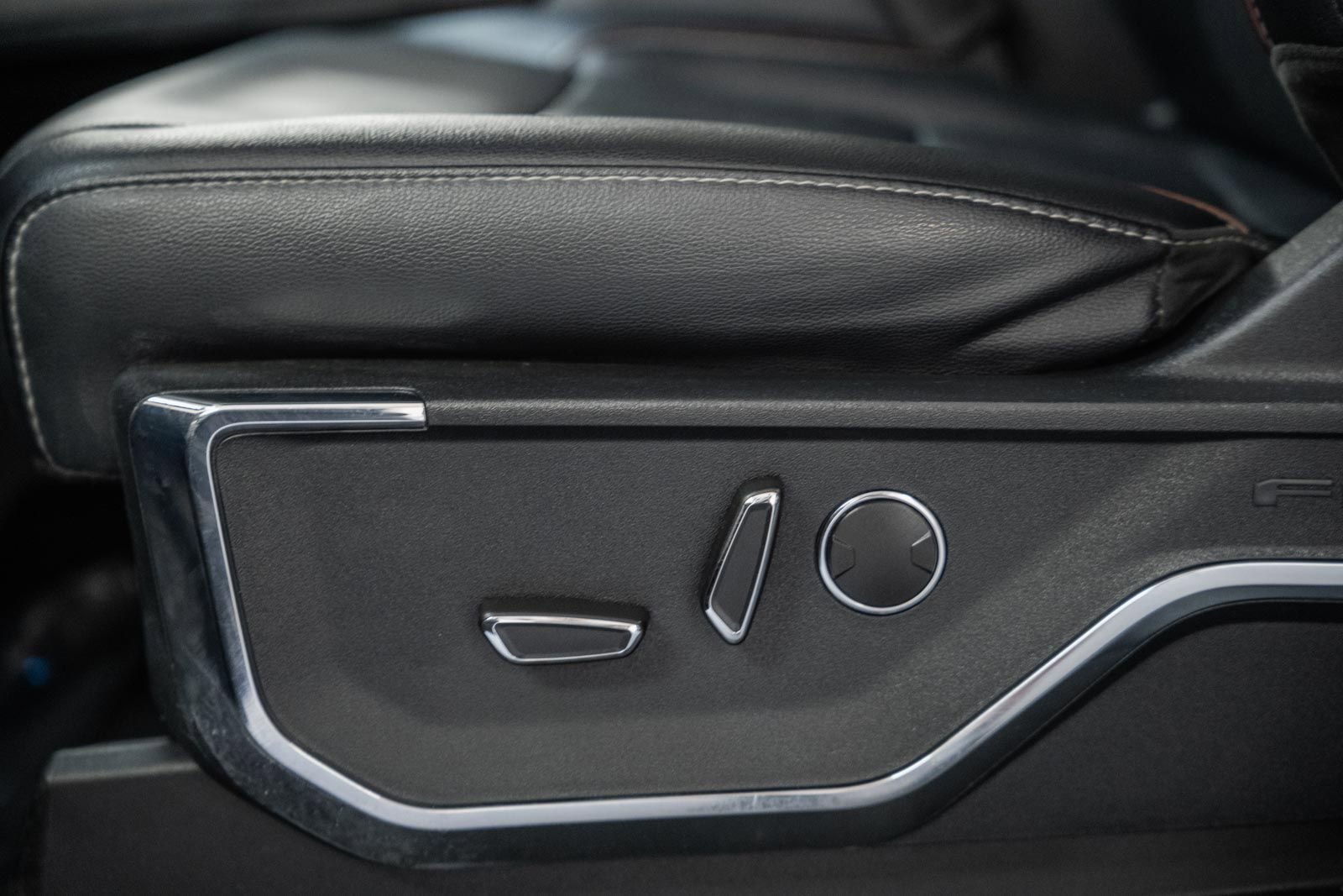 Certified 2023 Ford F150 Lariat w/ Equipment Group 502A High image 47