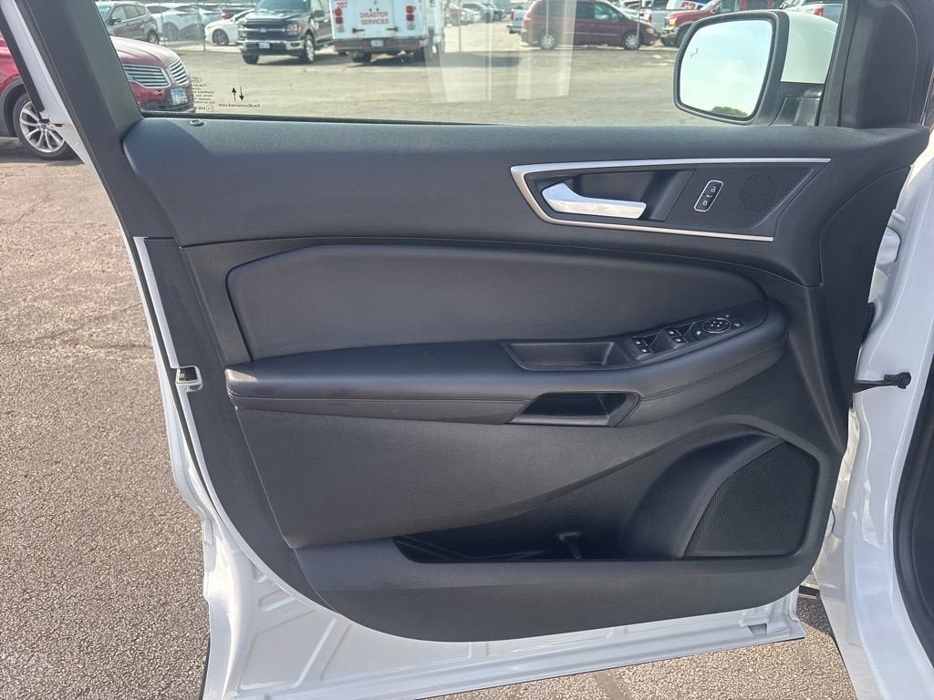 Certified 2023 Ford Edge SEL AWD/4WD image 17