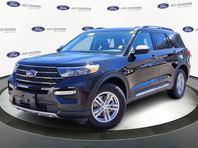 Certified 2022 Ford Explorer XLT w/ Equipment Group 202A