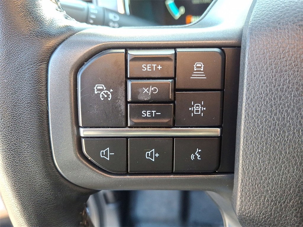 Certified 2022 Ford F150 Lariat w/ Equipment Group 502A High image 17