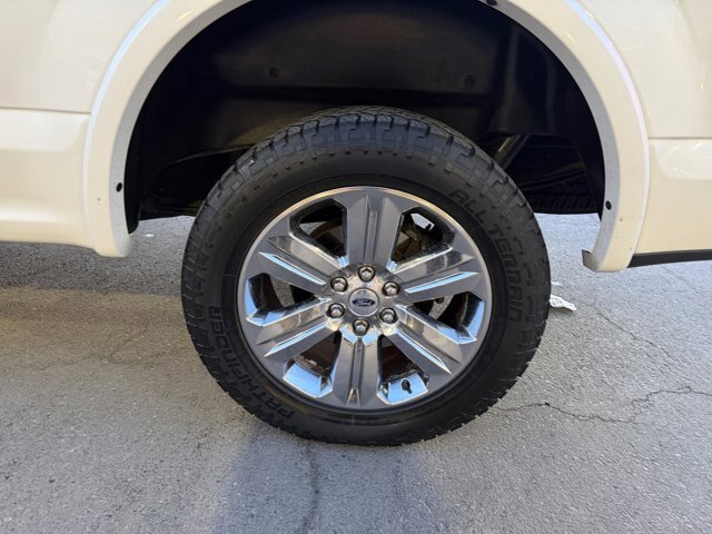 Certified 2018 Ford F150 Lariat w/ Equipment Group 502A Luxury AWD/4WD image 26