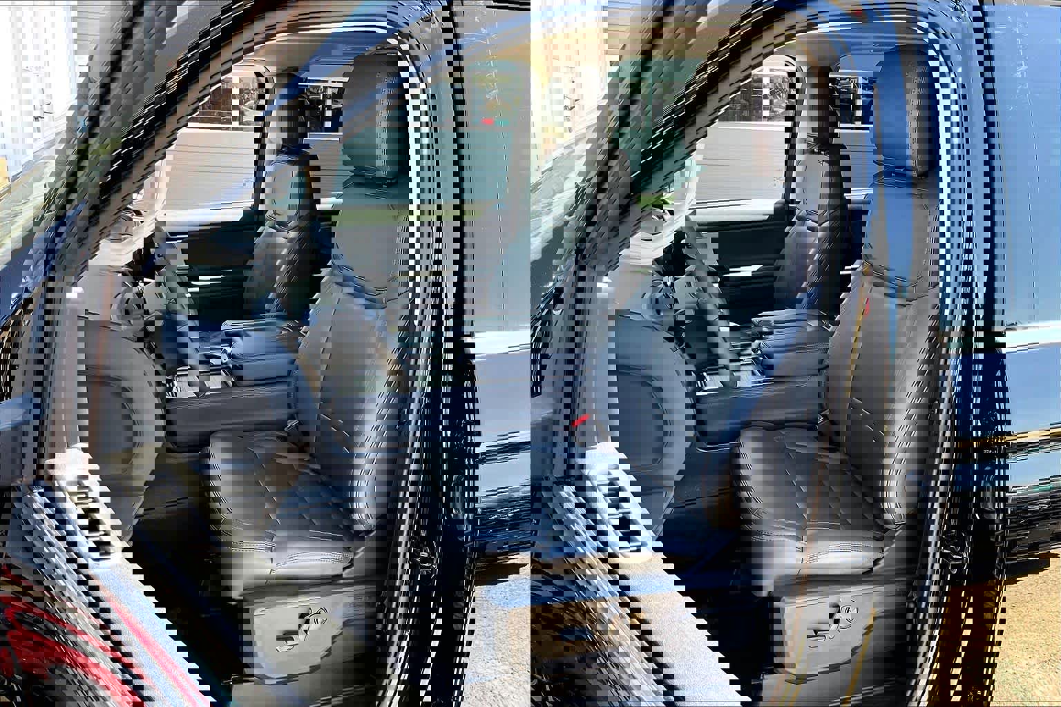 Certified 2025 Ford Expedition Max Active image 12