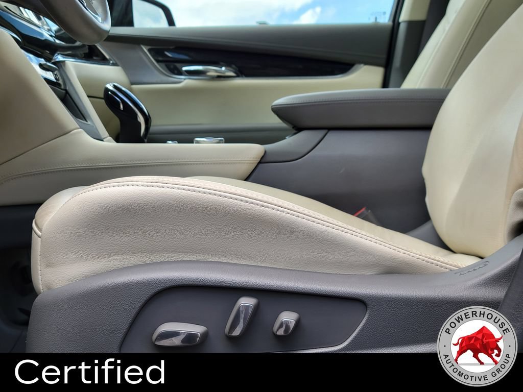 Used 2020 Cadillac XT6 Premium Luxury AWD/4WD image 26