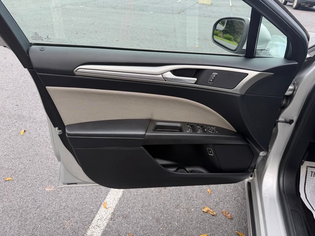 Certified 2018 Ford Fusion S FWD image 13