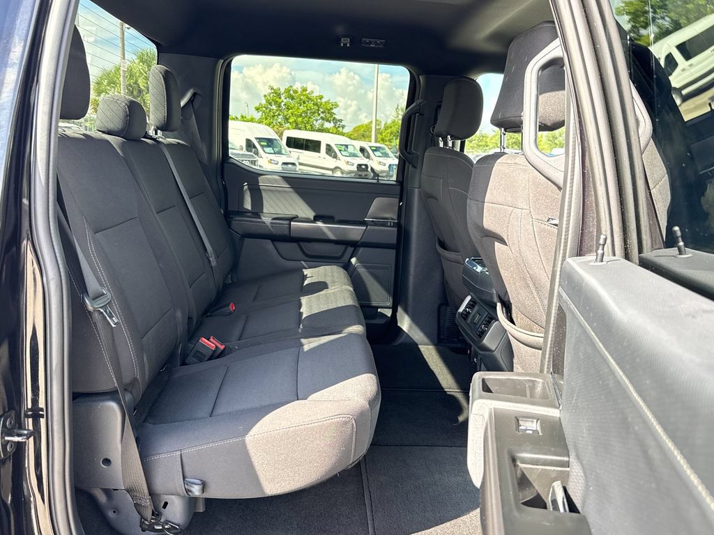 Certified 2024 Ford F150 XLT w/ XLT Black Appearance Package AWD/4WD image 29