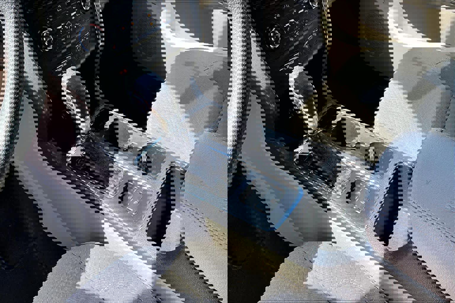 Certified 2019 Ford Escape SE image 19