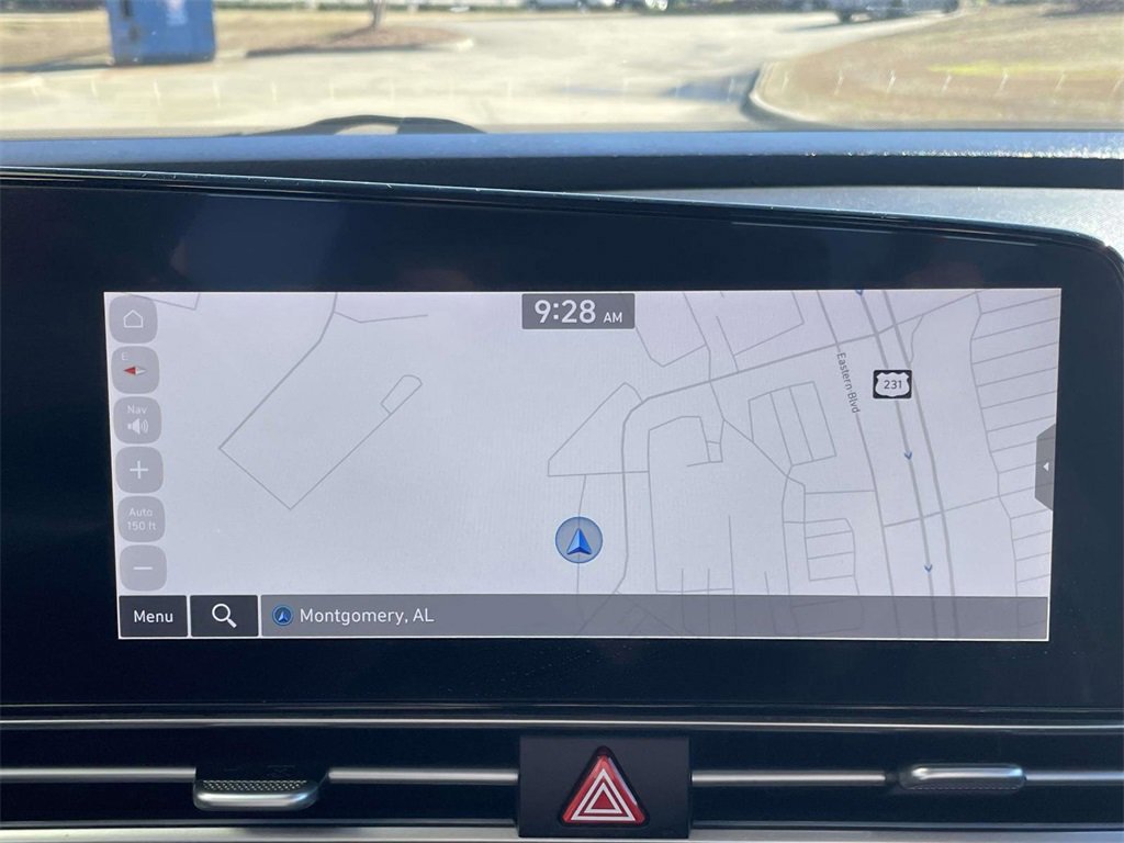 Used 2023 Hyundai Elantra Limited w/ Cargo Package image 21