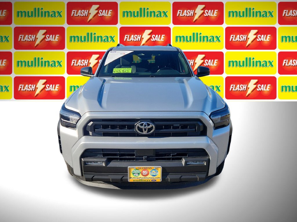 Used 2026 Toyota 4Runner SR5 AWD/4WD image 16