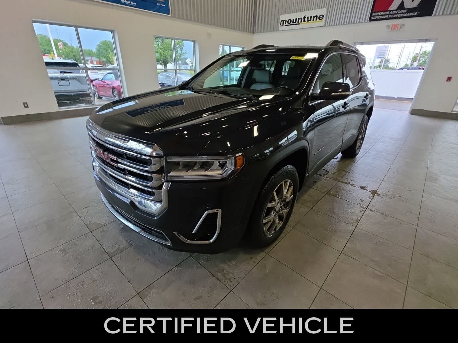 Used 2020 GMC Acadia SLT w/ GMC Pro Grade Package