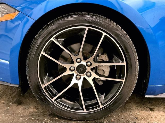 Certified 2020 Ford Mustang Coupe RWD image 8