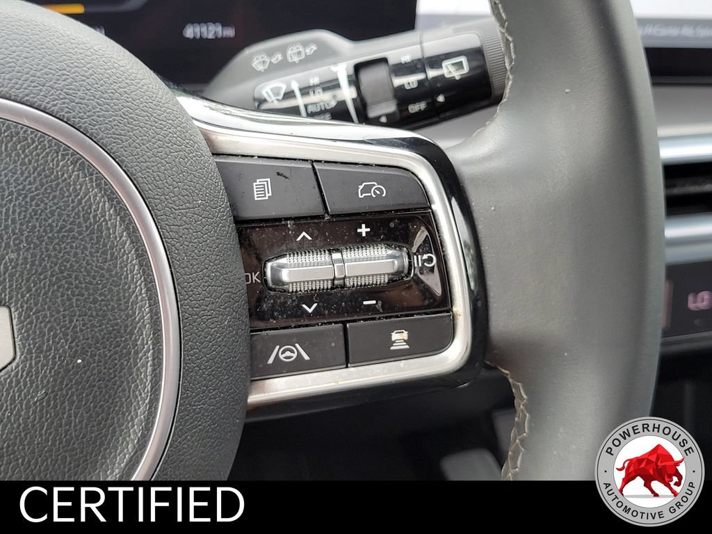 Used 2024 Kia Sorento SX FWD image 32