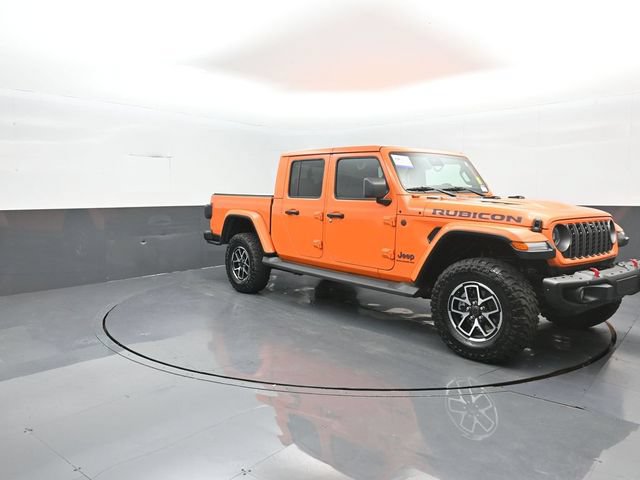 Used 2025 Jeep Gladiator Rubicon AWD/4WD image 2