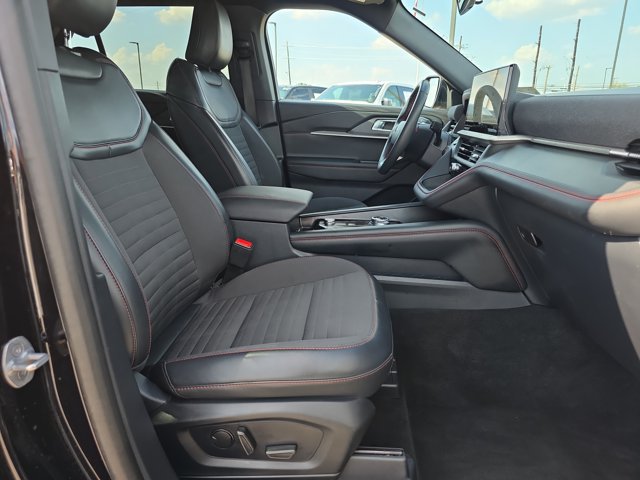 Certified 2026 Ford Explorer ST-Line AWD/4WD image 16