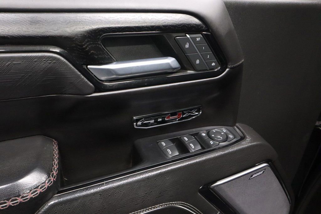 Used 2022 GMC Sierra 1500 AT4X image 21