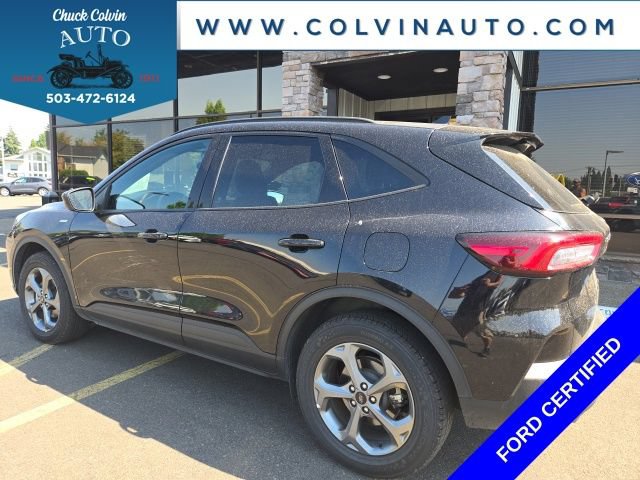 Certified 2025 Ford Escape ST-Line Select AWD/4WD image 6