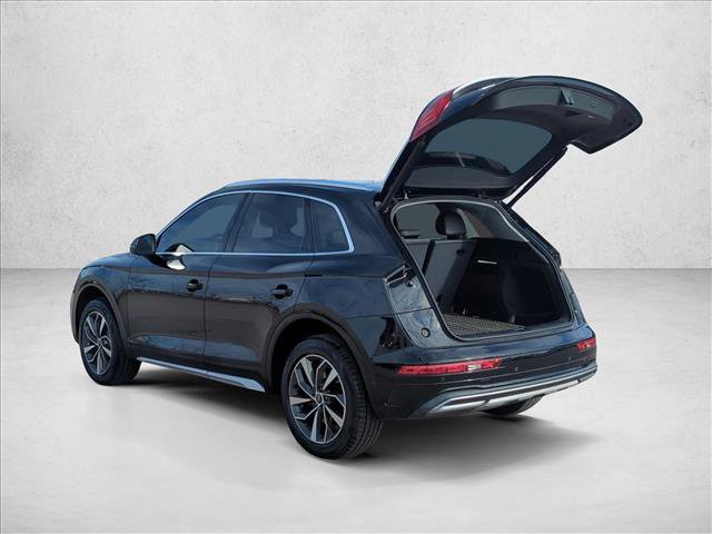 Used 2021 Audi Q5 Premium Plus w/ Premium Plus Package image 4