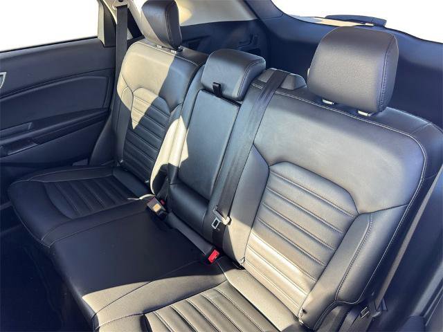 Certified 2024 Ford Edge SEL image 13