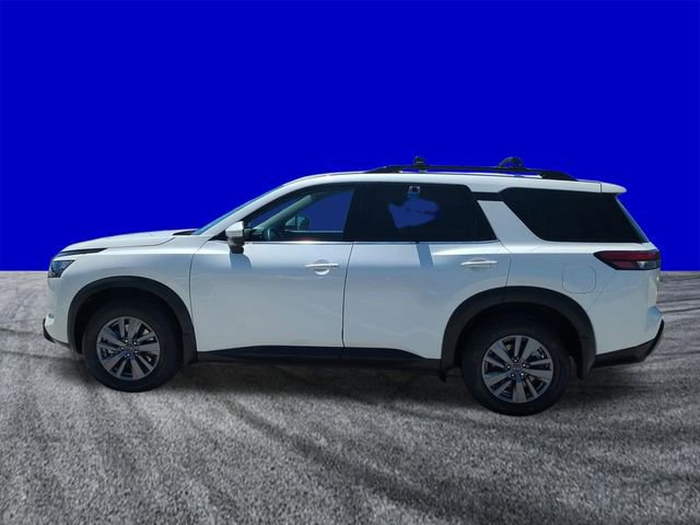 Used 2024 Nissan Pathfinder SV w/ Black Appearance Package image 2