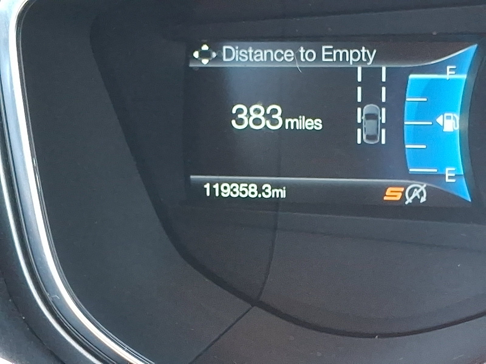 Certified 2020 Ford Fusion SE w/ Equipment Group 151A image 23