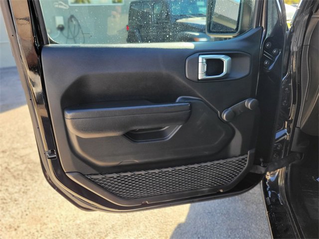 Used 2023 Jeep Gladiator Sport w/ Trailer Tow Package image 15