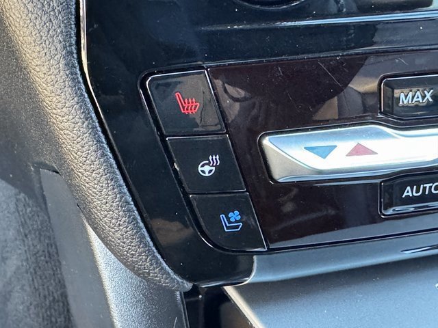 Certified 2023 Ford Explorer Limited w/ Equipment Group 301A image 30