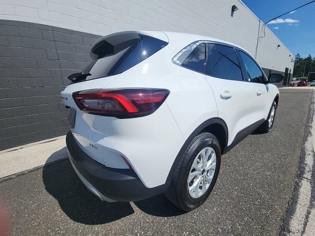 Certified 2024 Ford Escape Active w/ Tech Pack #1 AWD/4WD image 6