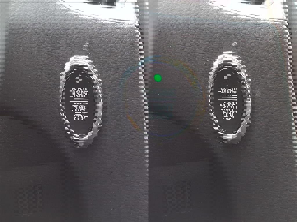 Certified 2024 Ford Edge Titanium image 20