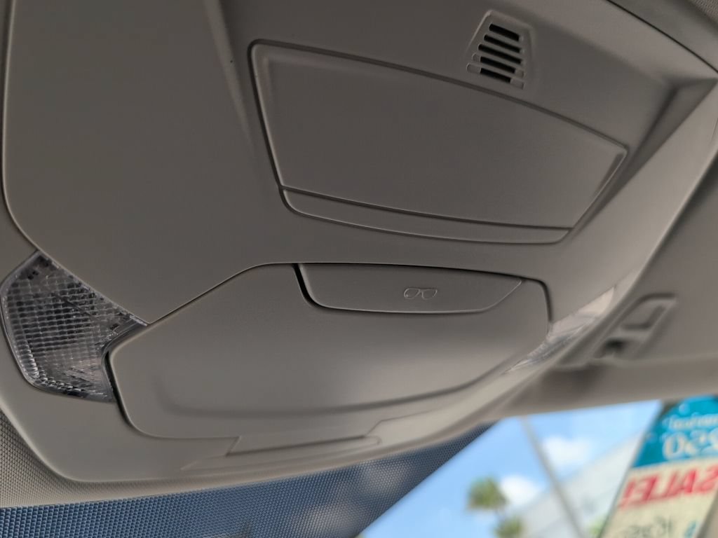 Certified 2018 Ford Escape SEL FWD image 23