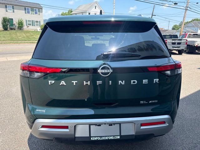 Used 2025 Nissan Pathfinder SL AWD/4WD image 7