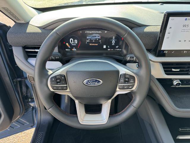 Certified 2025 Ford Explorer Active RWD image 20