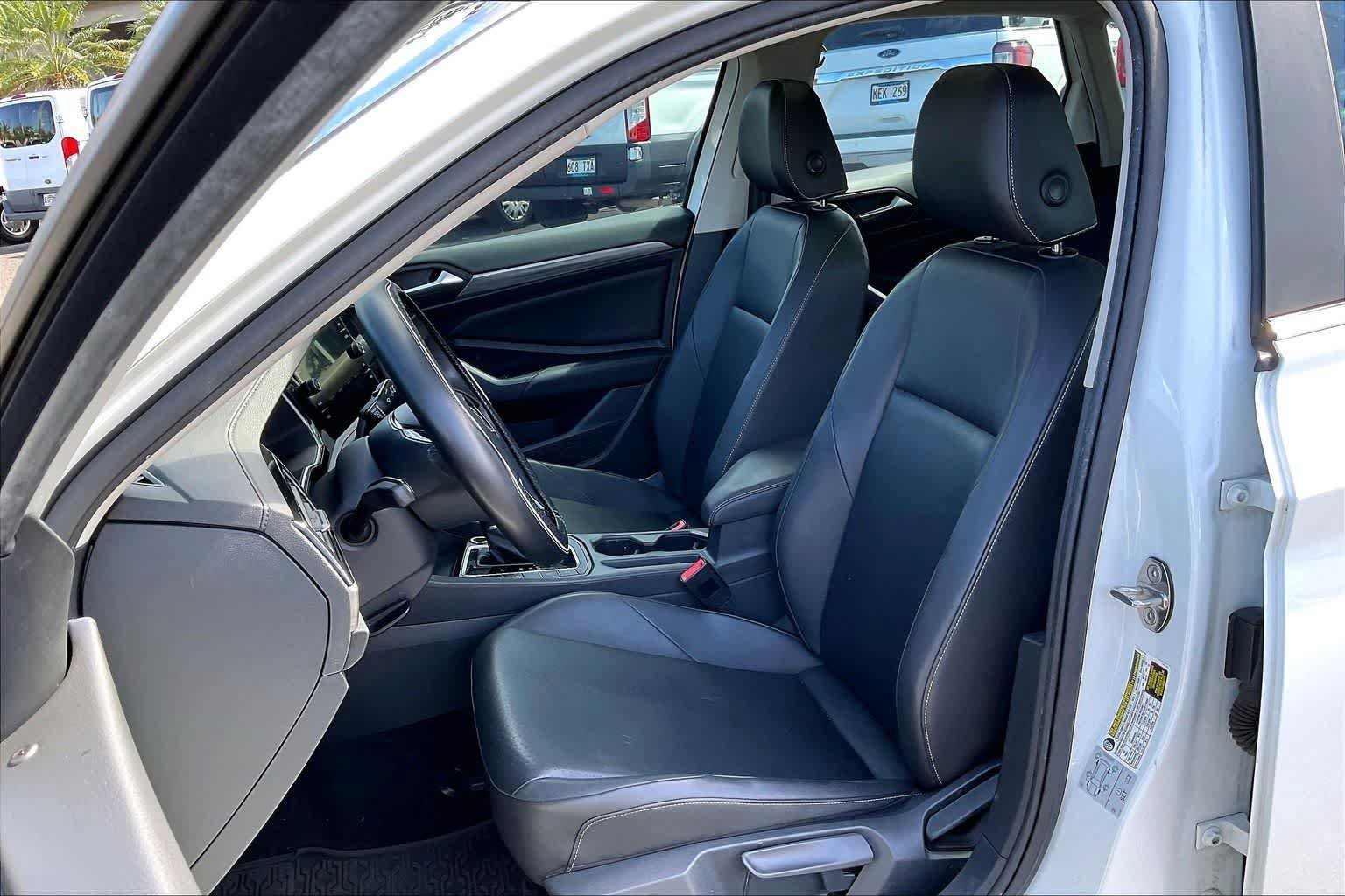 Used 2019 Volkswagen Jetta SEL FWD image 11