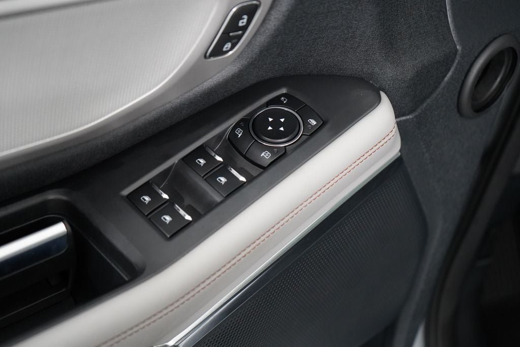 Certified 2025 Ford Expedition Max Active AWD/4WD image 18