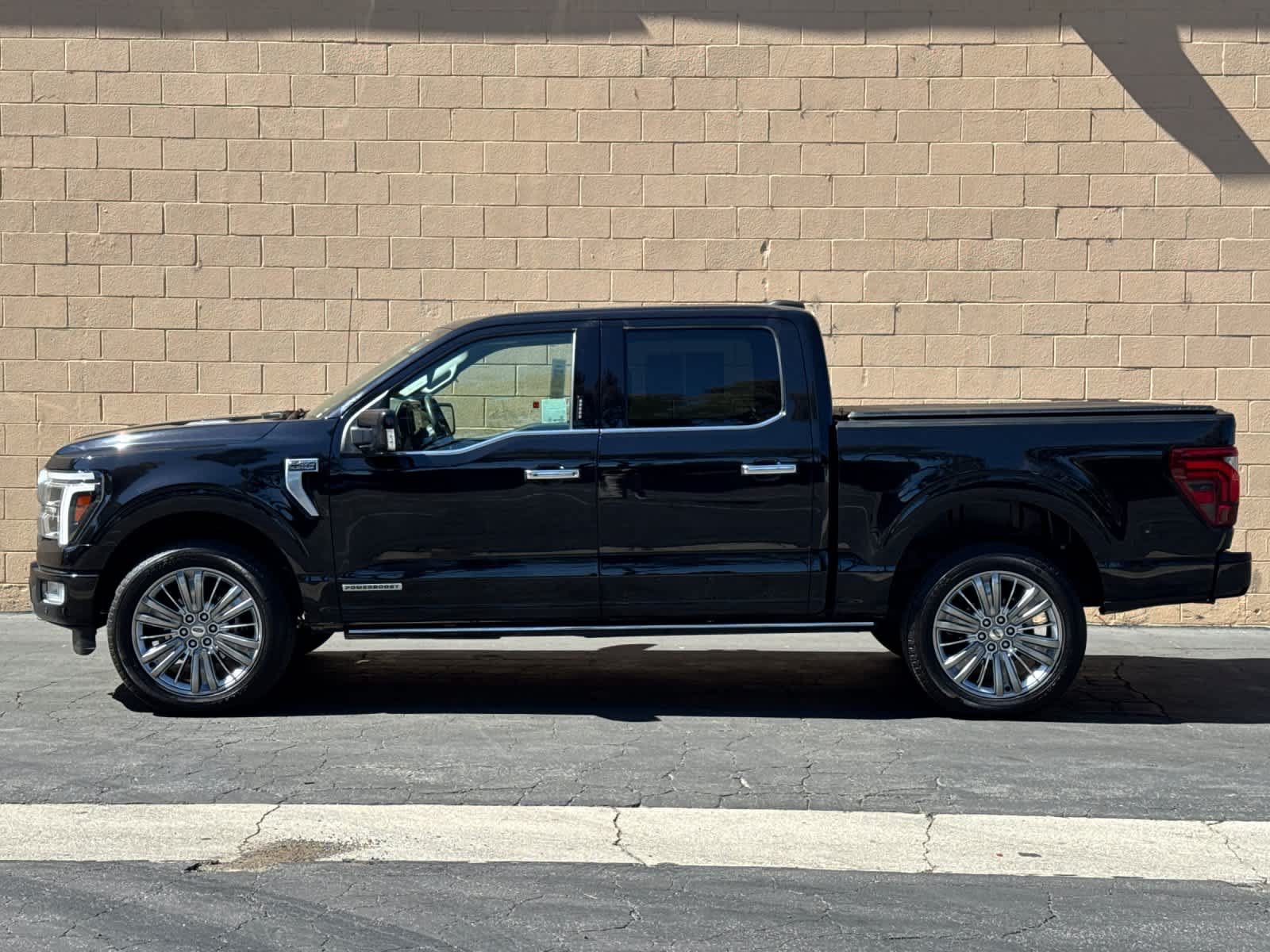 Certified 2024 Ford F150 Platinum w/ Equipment Group 703A Plus AWD/4WD image 5