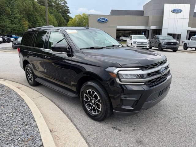 Certified 2024 Ford Expedition XLT AWD/4WD image 2