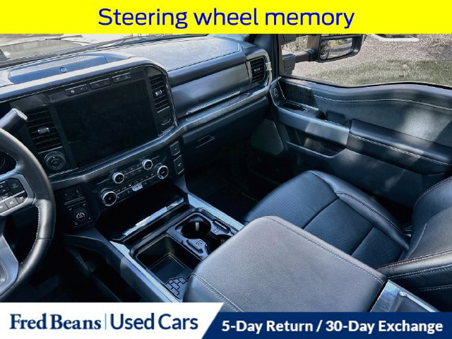 Certified 2024 Ford F250 Lariat w/ Lariat Ultimate Package AWD/4WD image 32