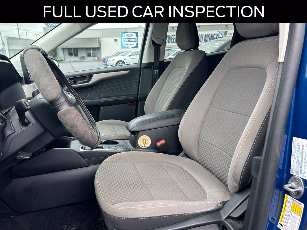 Certified 2022 Ford Escape SE FWD image 9