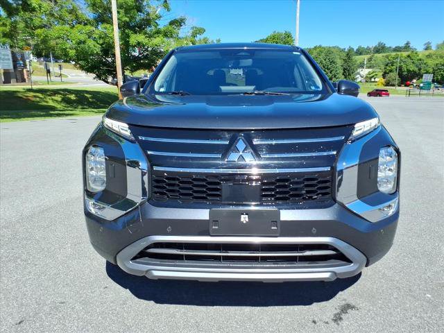 Used 2025 Mitsubishi Outlander SE AWD/4WD image 7