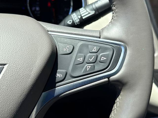 Used 2024 Chevrolet Malibu LT FWD image 17